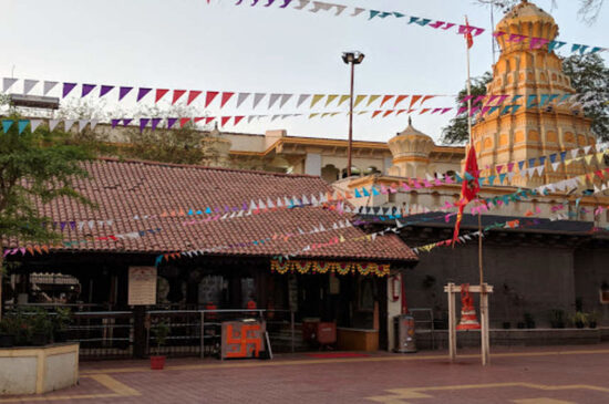 Chintamani, Theur Temple